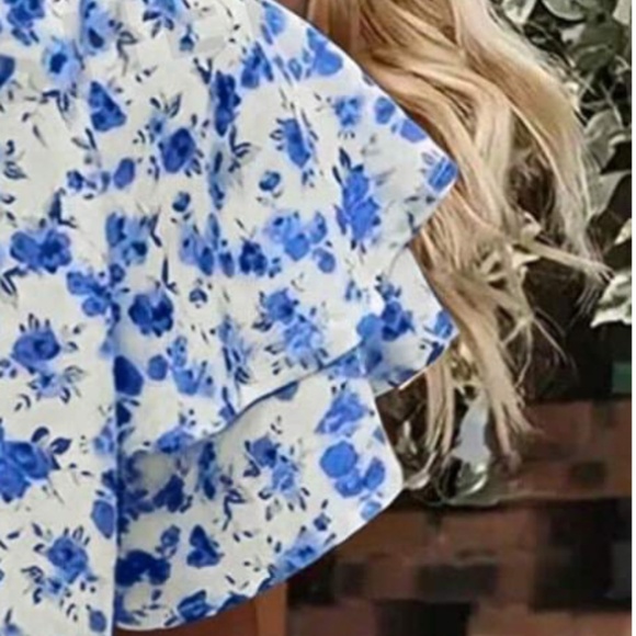 Boho Floral Print Butterfly Sleeve blouse - Picture 7 of 7